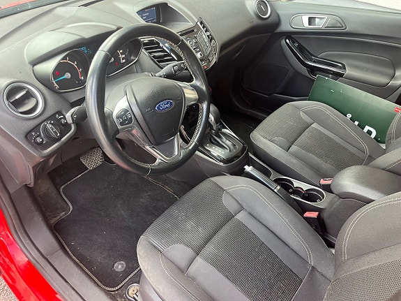 Ford Fiesta 7 of 18