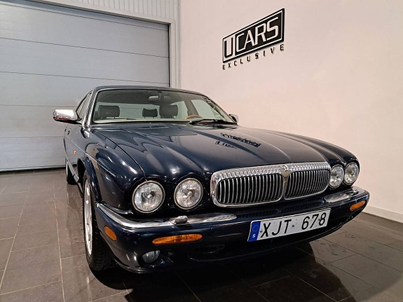 Jaguar XJ 5 of 26