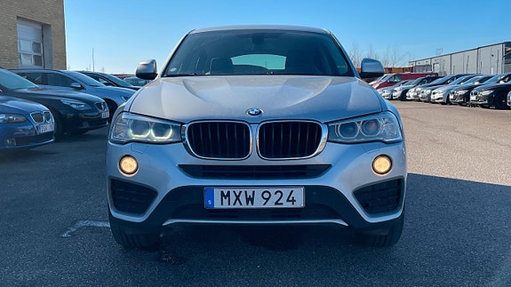 BMW X4 2 of 20