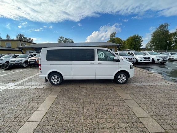 Volkswagen Caravelle 6 of 22