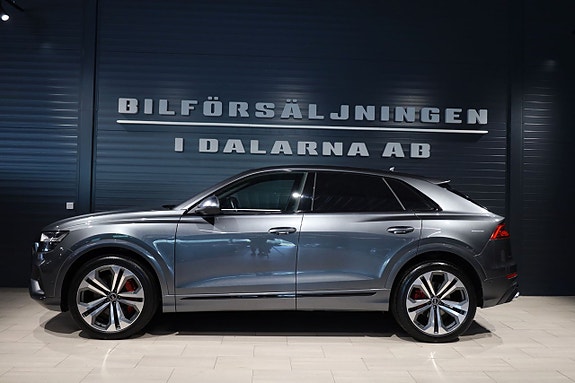 Audi SQ8 3 of 5