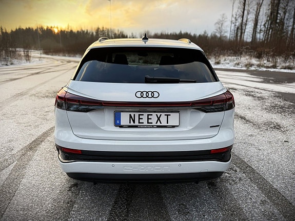Audi Q4 e-tron 5 of 5