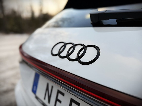 Audi Q4 e-tron 10 of 27