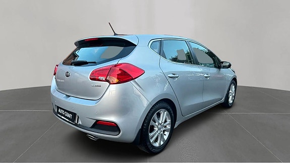 Kia Ceed 5 of 5