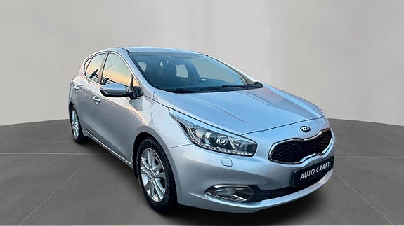 Kia Ceed 3 of 5