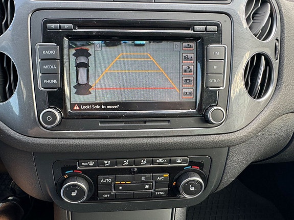 Volkswagen Tiguan 19 of 23
