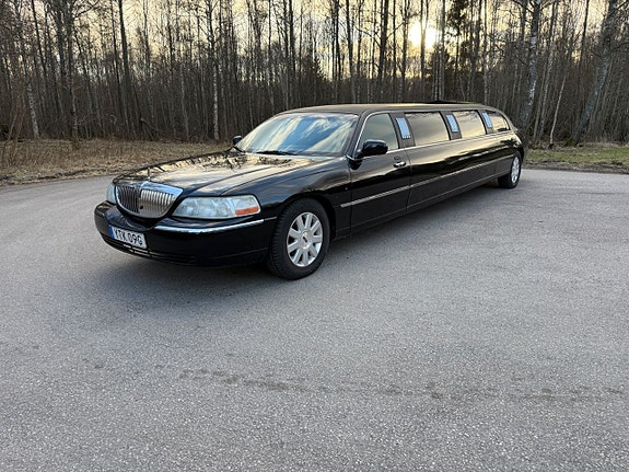 Lincoln Town Car