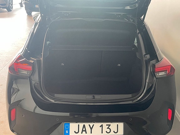 Opel Corsa 8 of 23