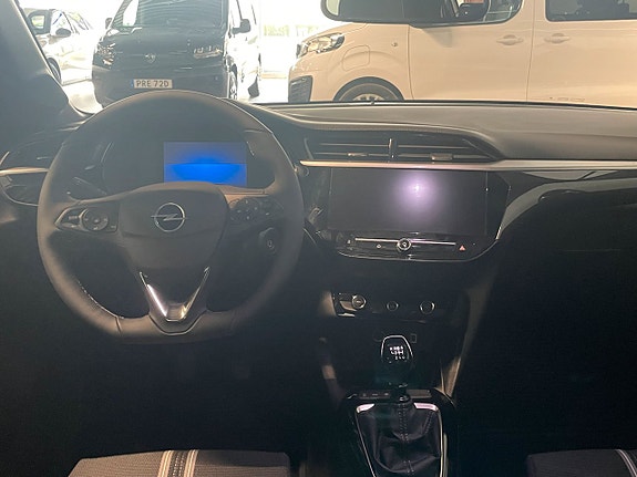 Opel Corsa 15 of 23