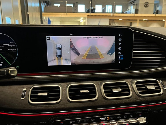 Mercedes-Benz GLE350 de 16 of 27