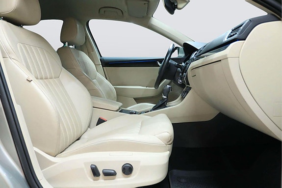 Skoda Superb 8 of 25