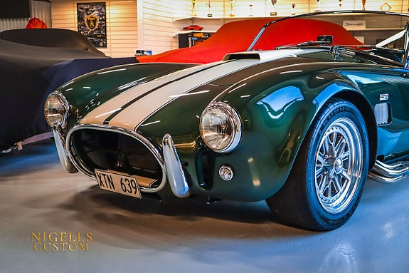 AC Cobra 3 of 5