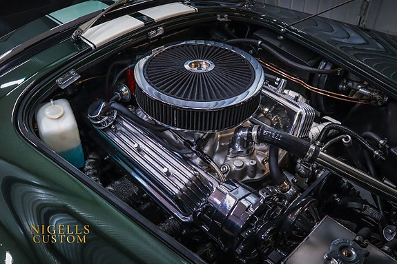 AC Cobra 8 of 20