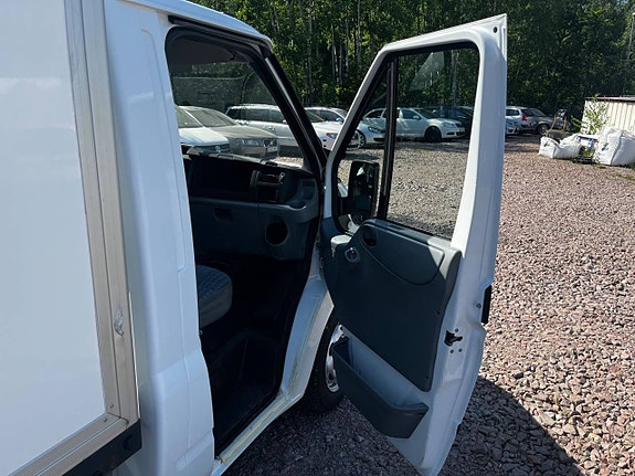 Ford Transit 16 of 25