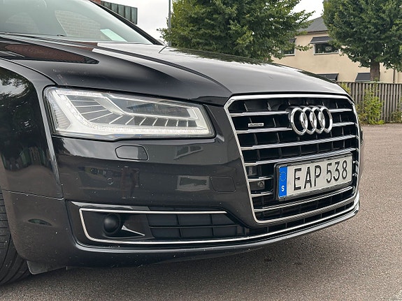 Audi A8 5 of 5