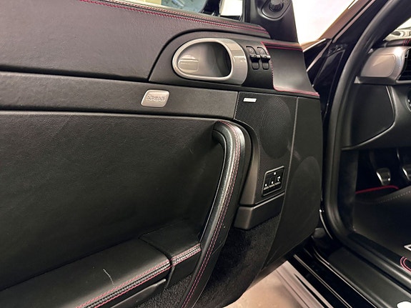 Porsche 911 12 of 16