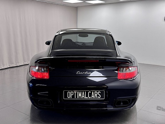Porsche 911 9 of 16