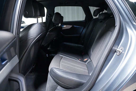 Audi A4 9 of 16