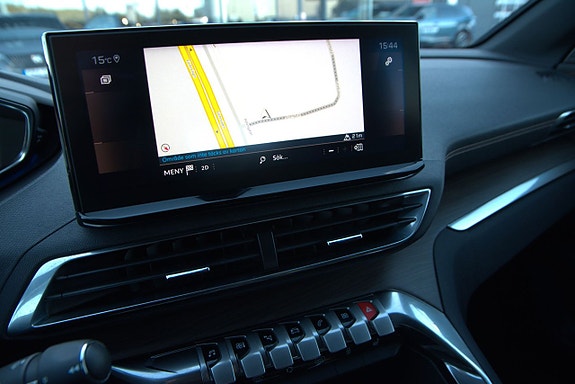 Peugeot 2008 7 of 10
