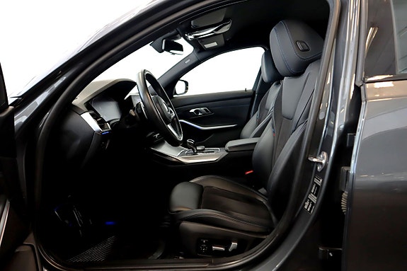 BMW 320 13 of 20