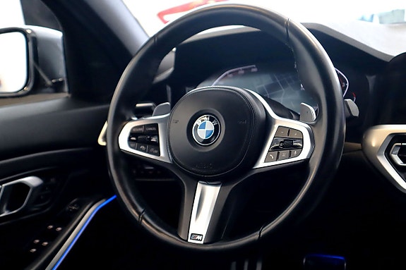 BMW 320 11 of 20