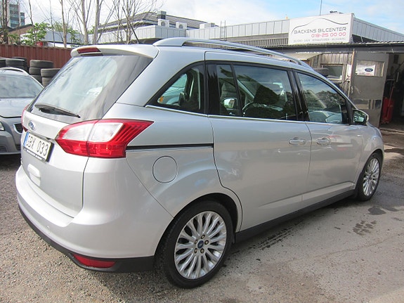 Ford Grand C-MAX 4 of 5