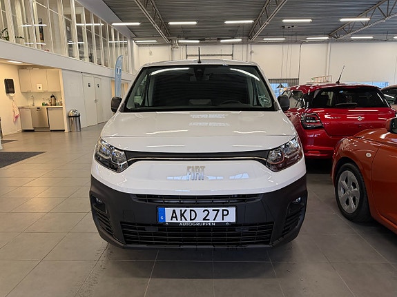 Fiat Doblo 2 of 5