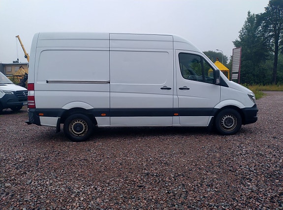 Mercedes-Benz Sprinter 319 5 of 14