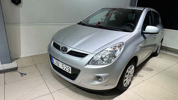 Hyundai i20 4 of 5