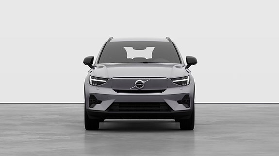 Volvo EX40 6 of 18