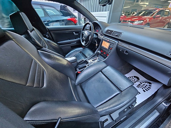 Audi S4 7 of 14
