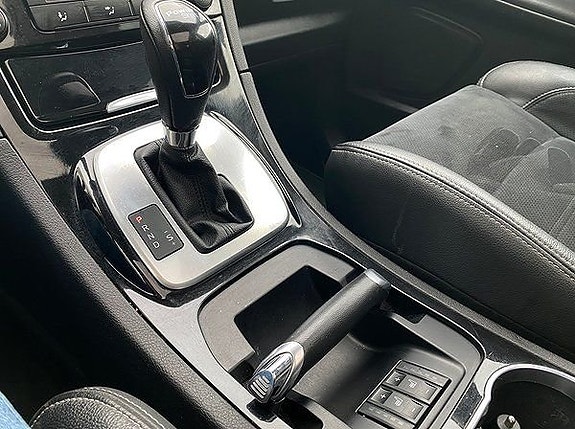 Ford S-MAX 7 of 16