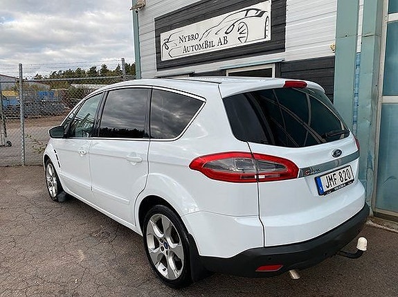 Ford S-MAX 15 of 16