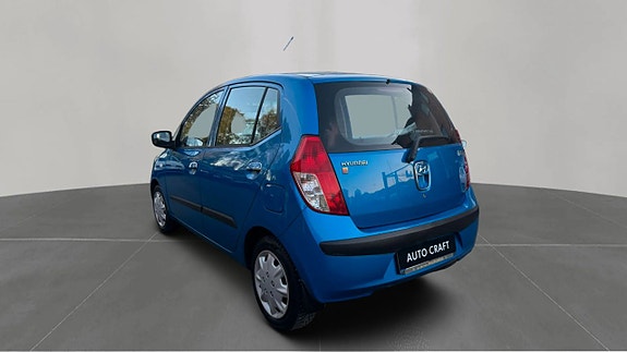Hyundai i10 7 of 10