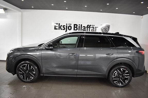 Peugeot 5008 3 of 5