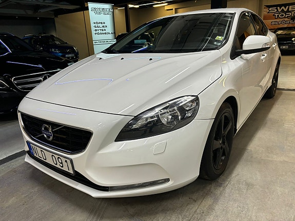 Volvo V40 9 of 20