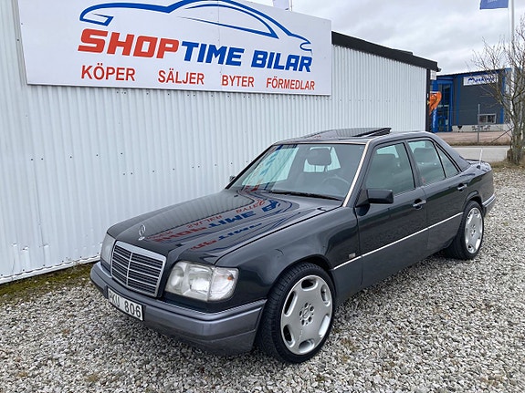 Mercedes-Benz E220