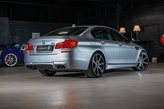 BMW M5 5 of 30