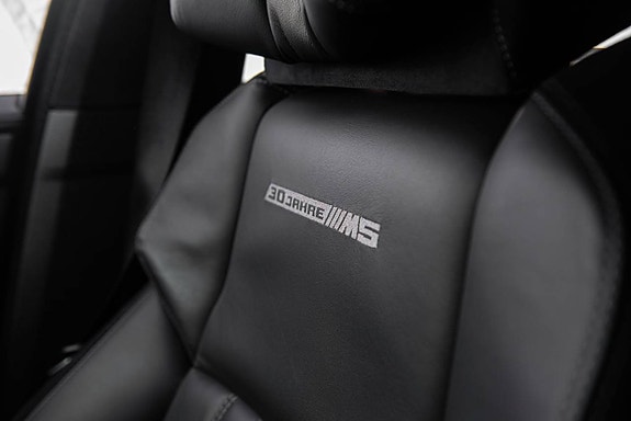 BMW M5 25 of 30