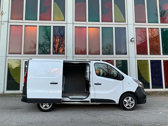 Opel Vivaro 7 of 14