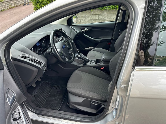 Ford Focus 15 of 16