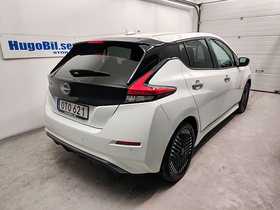 Nissan Leaf 2 of 5