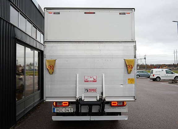 Mercedes-Benz Sprinter 316 4 of 5