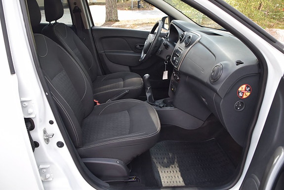Dacia Logan 9 of 17