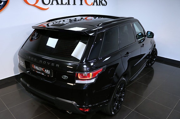 Land Rover Range Rover Sport 22 of 24