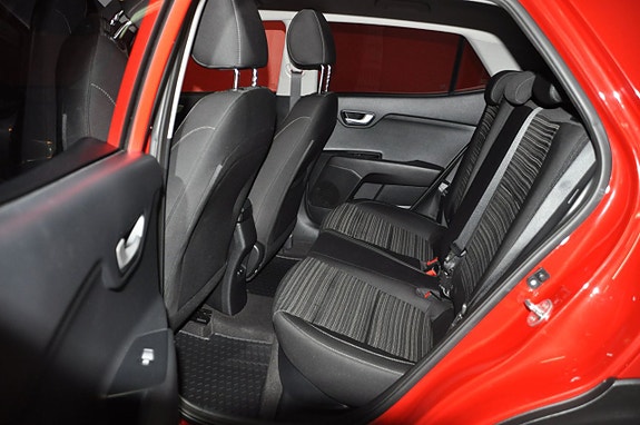Kia Stonic 10 of 27