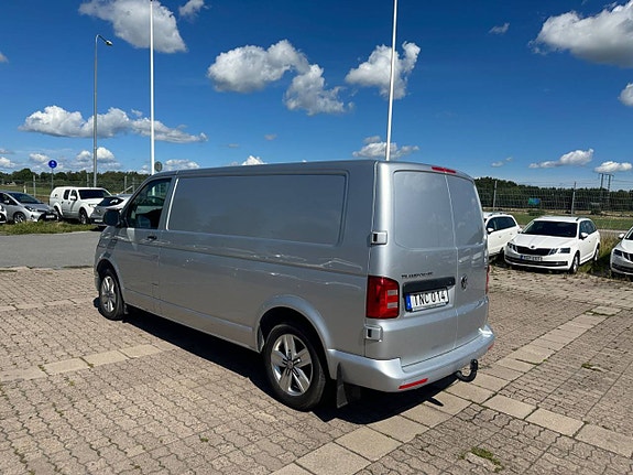Volkswagen Transporter 2 of 5