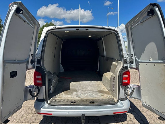 Volkswagen Transporter 11 of 21
