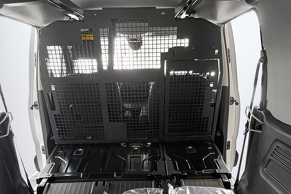 Citroen E-Berlingo 17 of 17