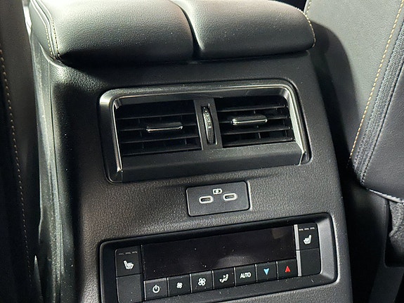 Mazda CX-80 17 of 19
